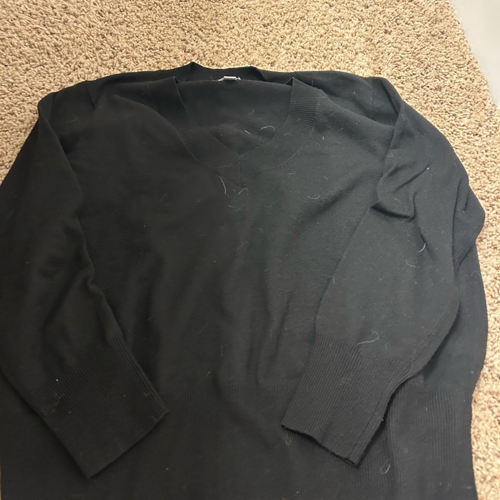 a new day women’s V-Neck Black Sweater